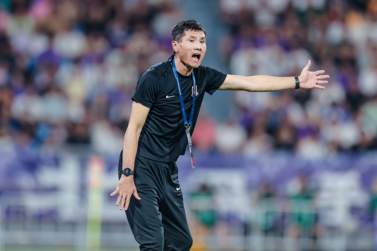 足球报：选帅中没有特别合适的外教，最终效仿男篮聘用本土主帅