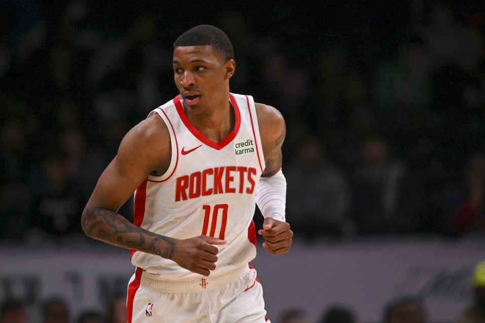 火箭队记:亚当斯战灰熊缺阵,小贾巴里·史密斯复出首发出战